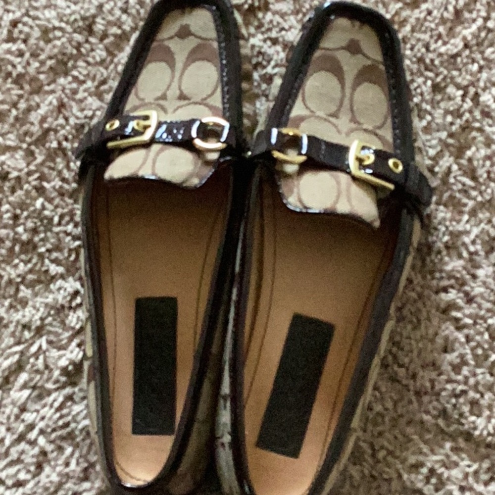 EUC COACH LOAFERS